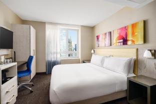 doubletree by hilton new york times square west