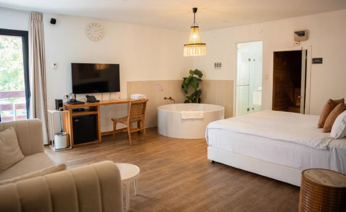 estate spa boutique hotel adults only