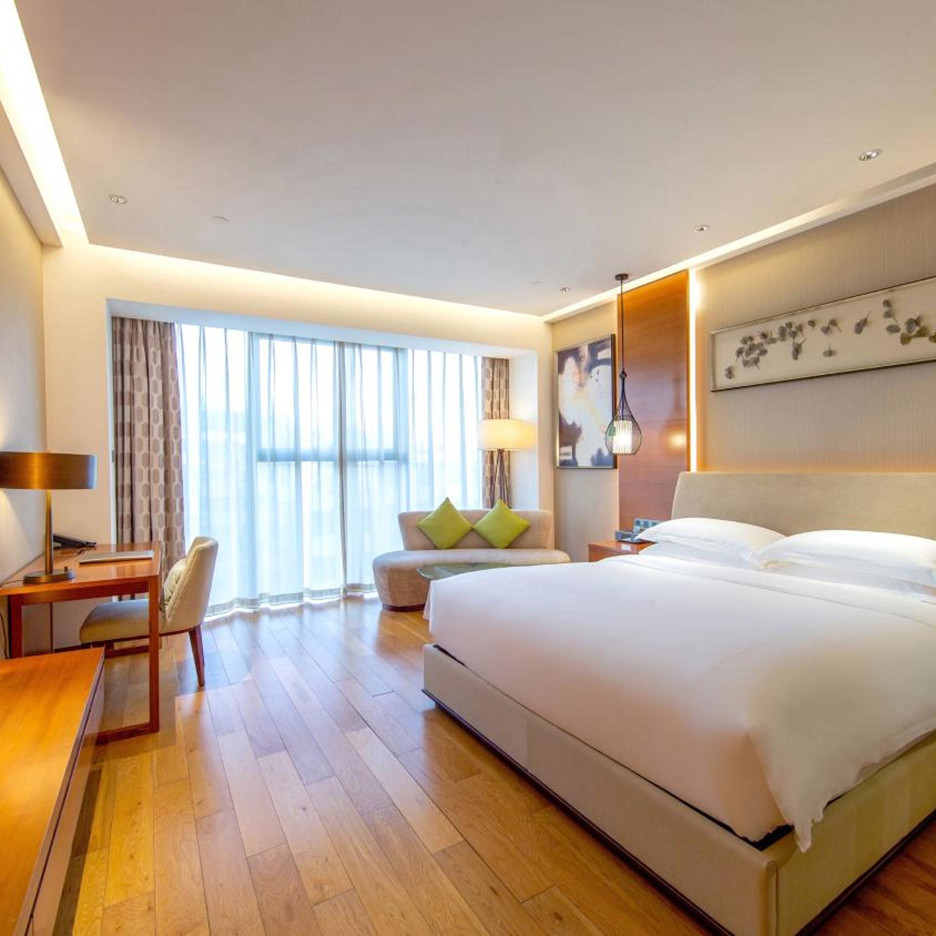 holiday inn nanjing xuanwu lake by ihg