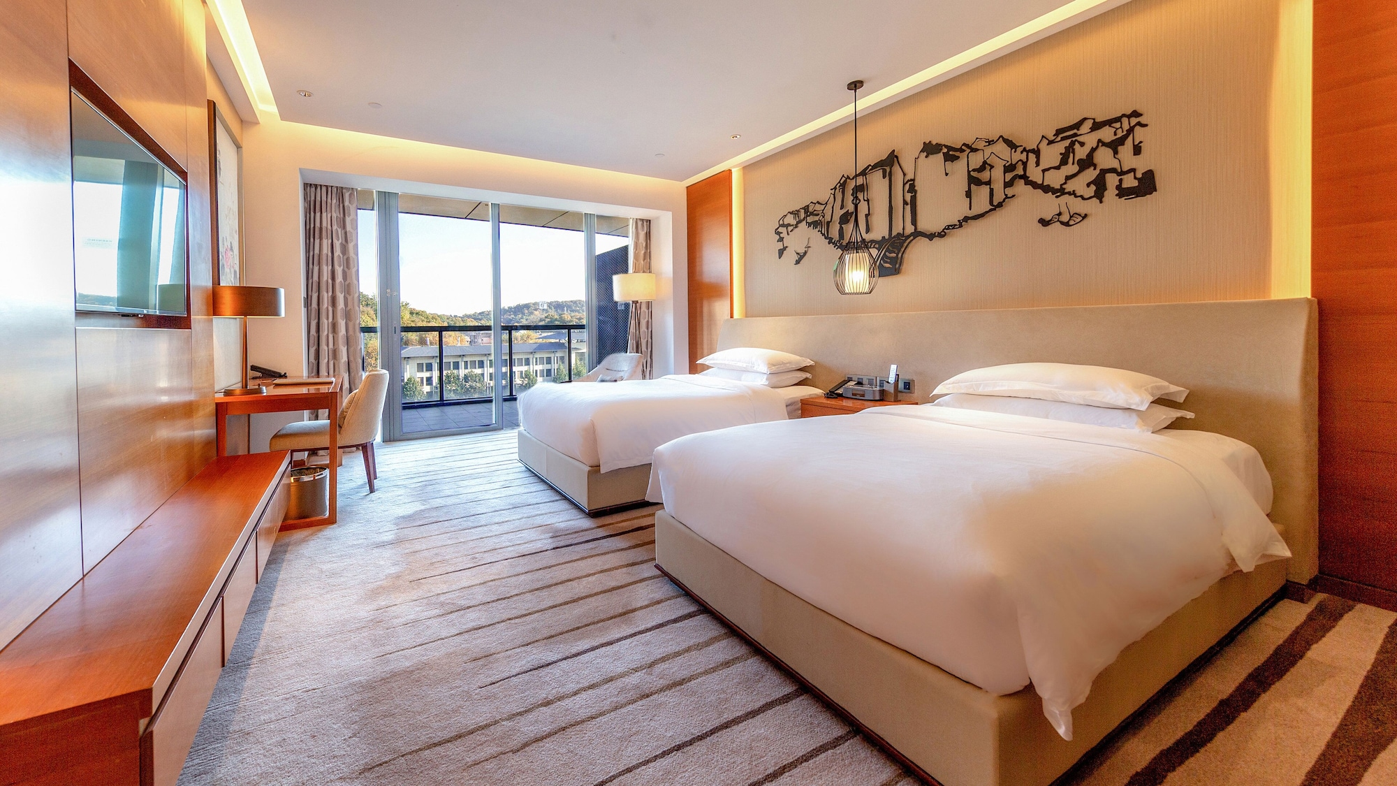 holiday inn nanjing xuanwu lake by ihg