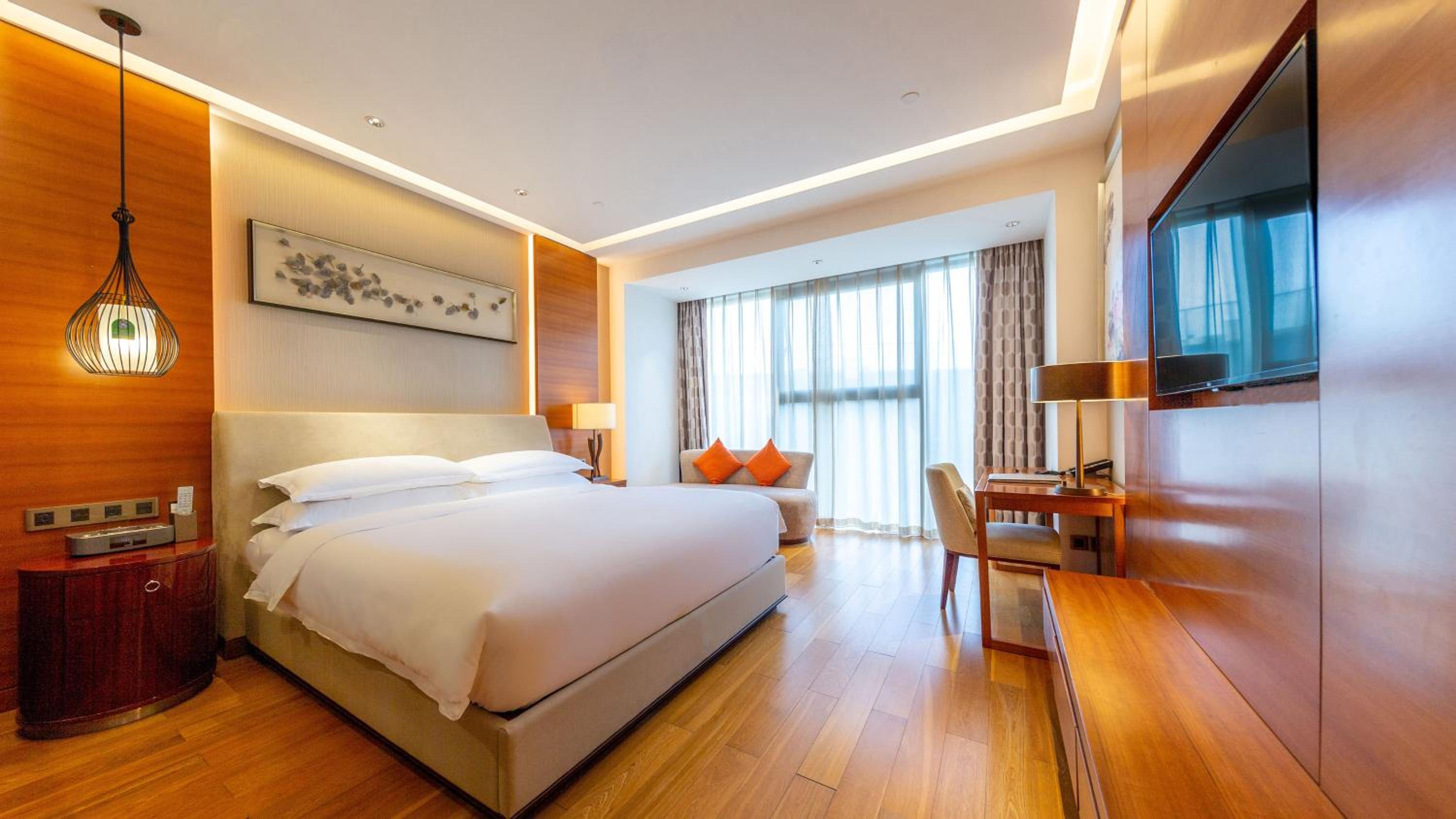 holiday inn nanjing xuanwu lake by ihg