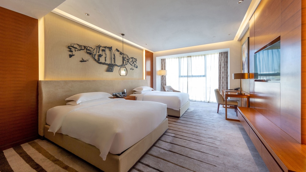 holiday inn nanjing xuanwu lake by ihg