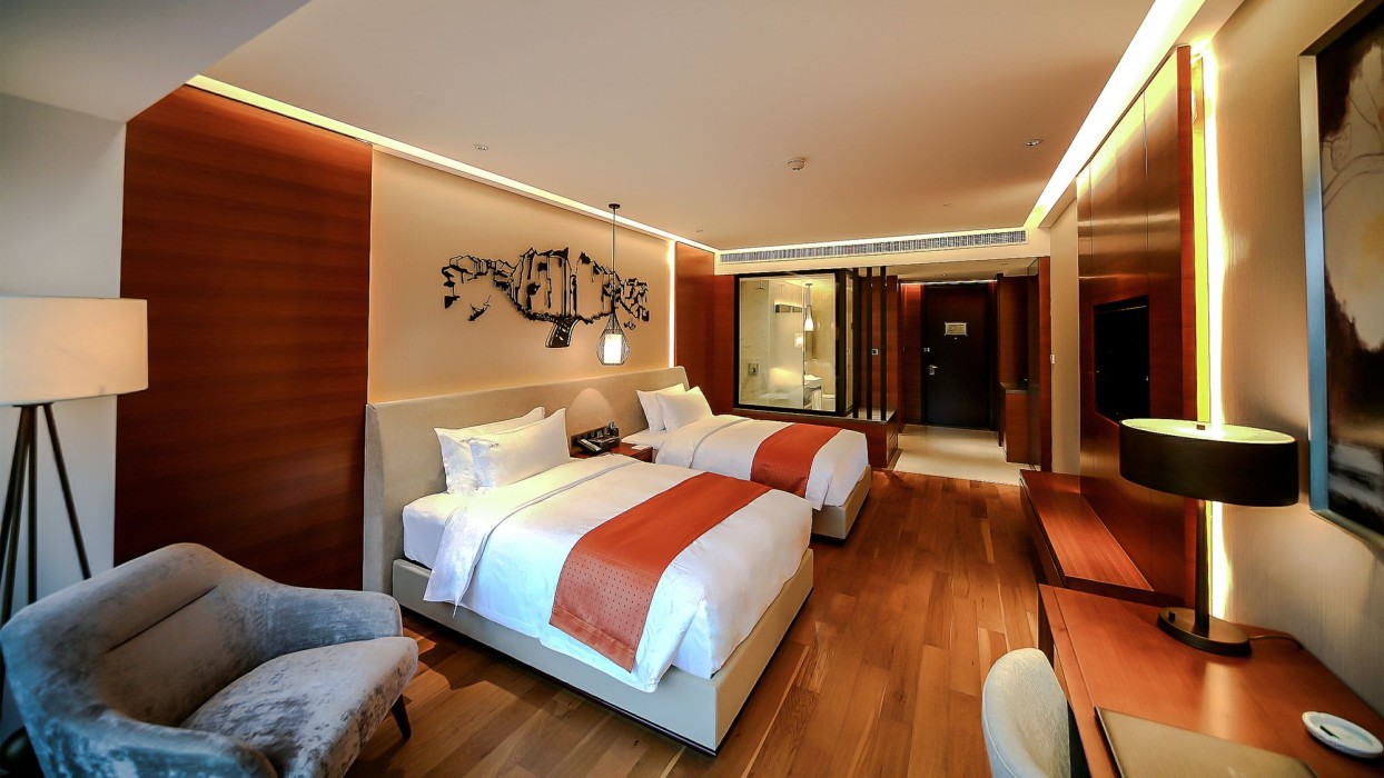 holiday inn nanjing xuanwu lake by ihg