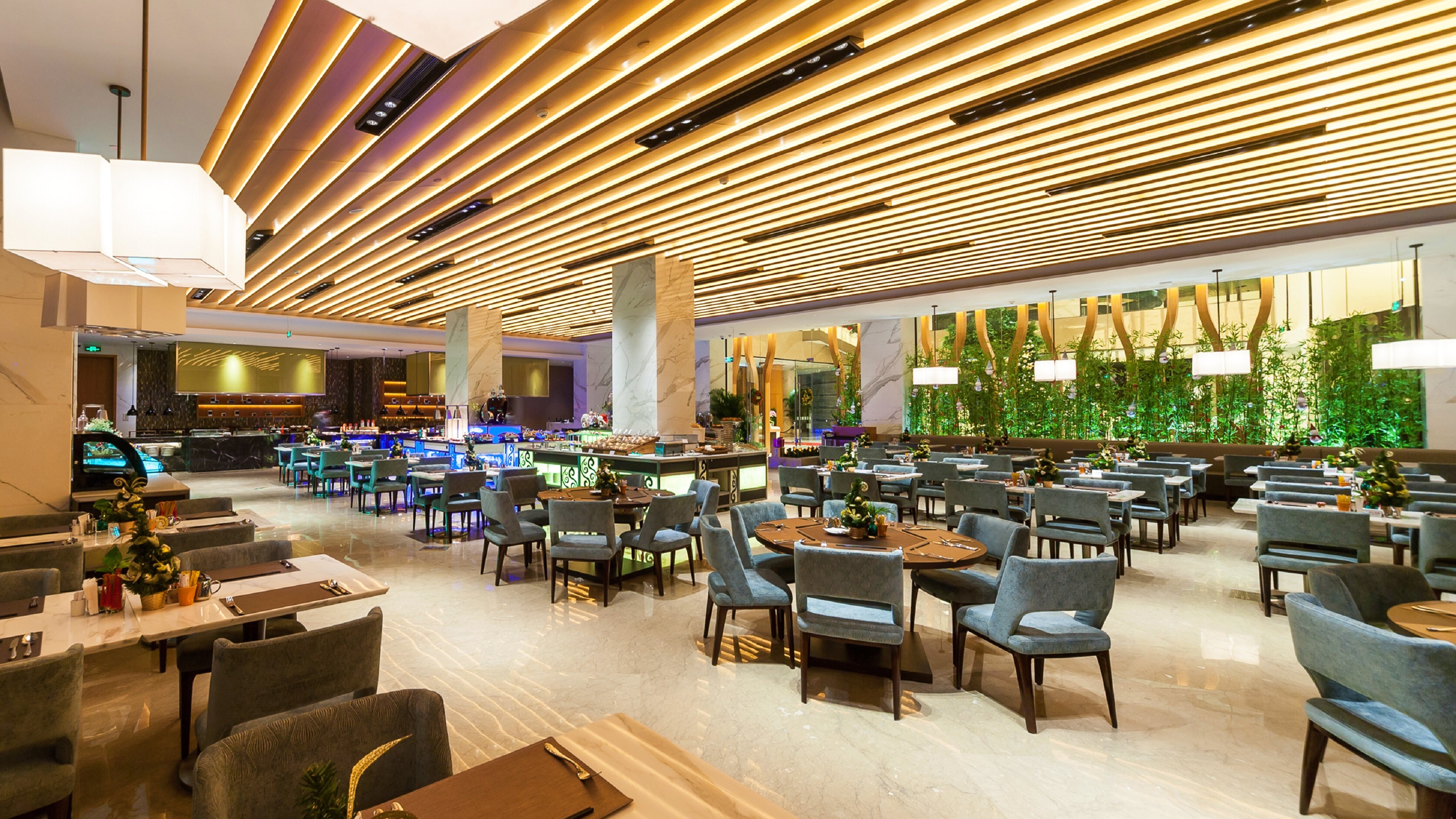 holiday inn nanjing xuanwu lake by ihg
