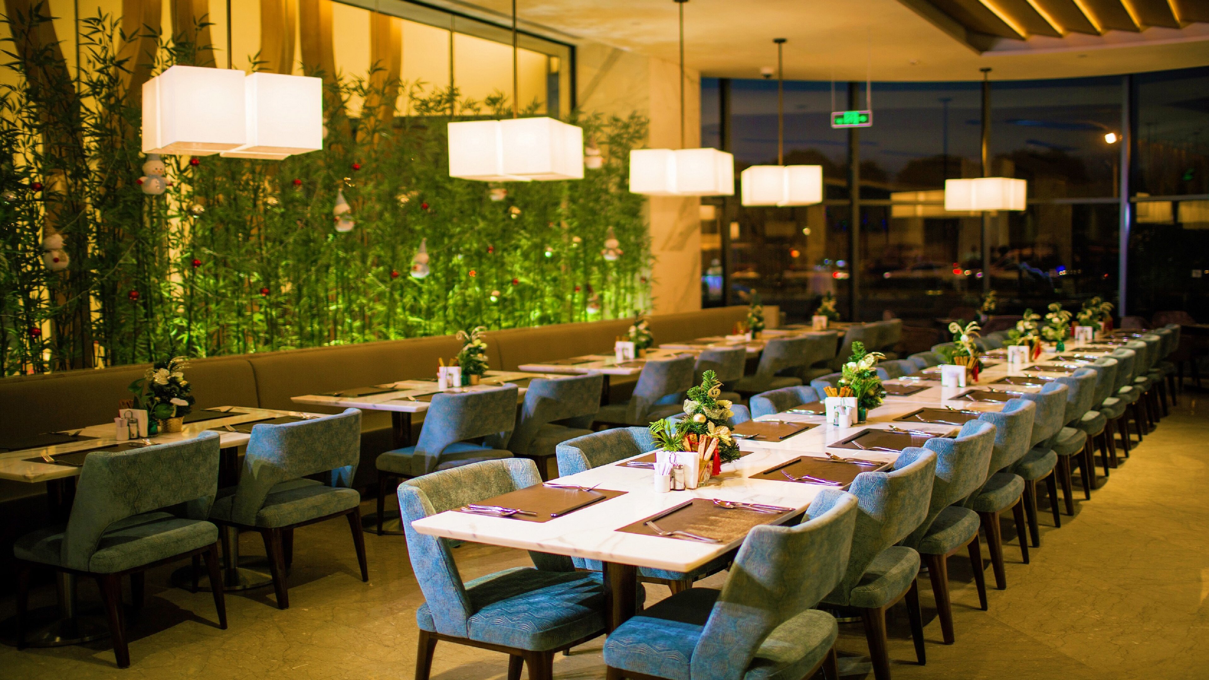 holiday inn nanjing xuanwu lake by ihg
