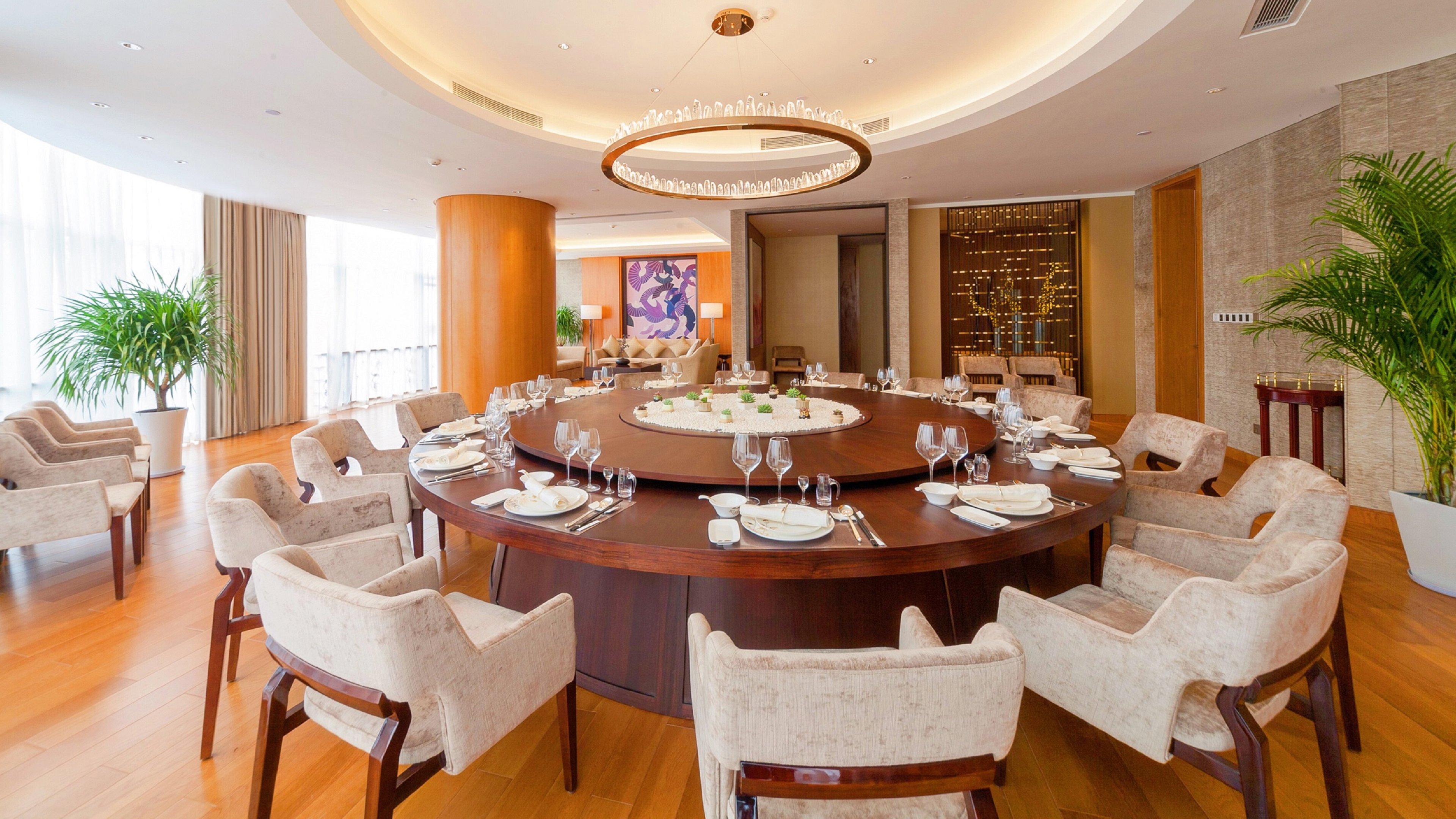 holiday inn nanjing xuanwu lake by ihg