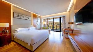 Holiday Inn Nanjing Xuanwu Lake By Ihg,Xuan Wu>>Nanjing,4 star