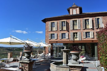 Villa Fontana Relais Suite & Spa,Alba>>Agliano Terme,3 star
