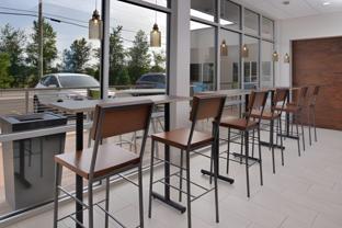 holiday inn express and suites siloam springs by ihg