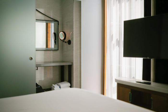 crowne plaza hy36 midtown manhattan by ihg