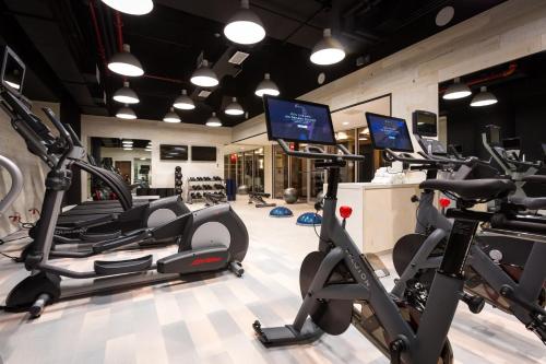 crowne plaza hy36 midtown manhattan by ihg