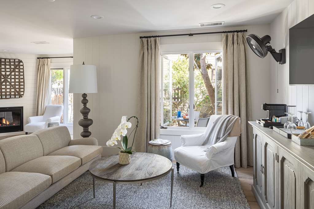 farmhouse inn