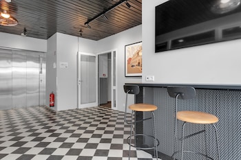 the swan house by heimaleiga