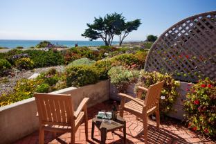 pelican inn and suites