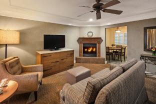 pelican inn and suites