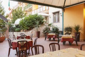 Villa Del Sorriso,Potenza>>Aglianico Del Vulture Wine Area,3 star