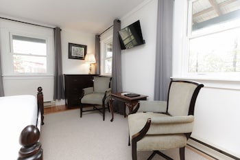 jacksons falls country inn