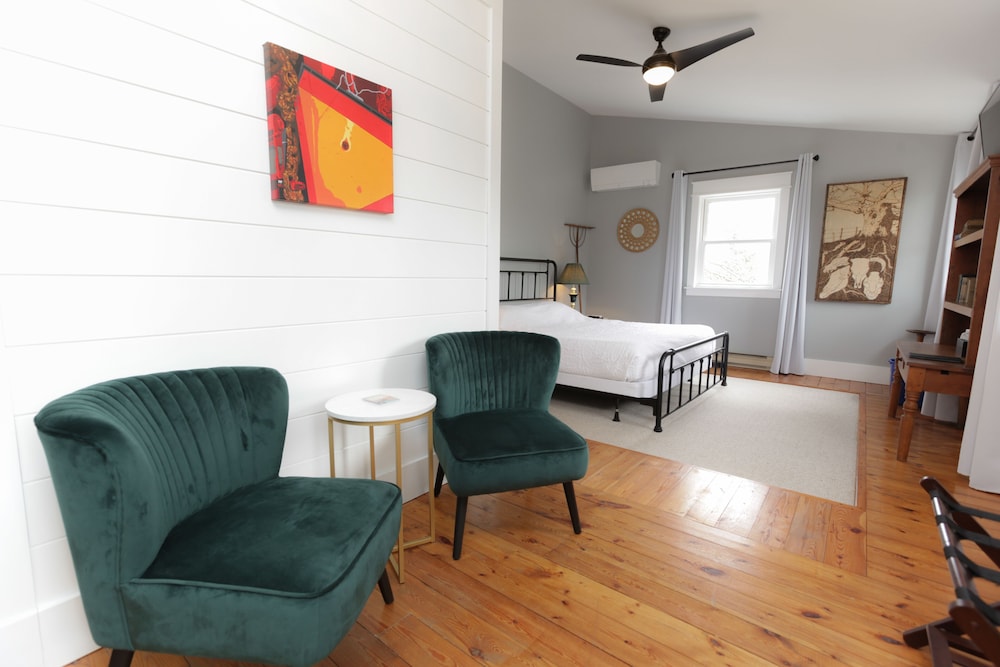 jacksons falls country inn
