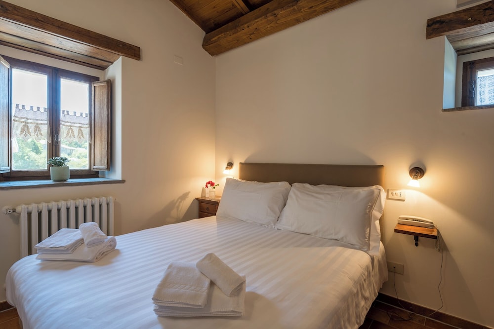 borgotufi albergo diffuso