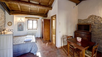 borgotufi albergo diffuso