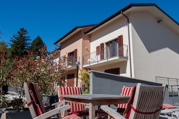 hotel rossovino como