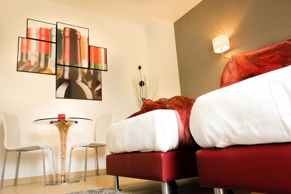 hotel rossovino como