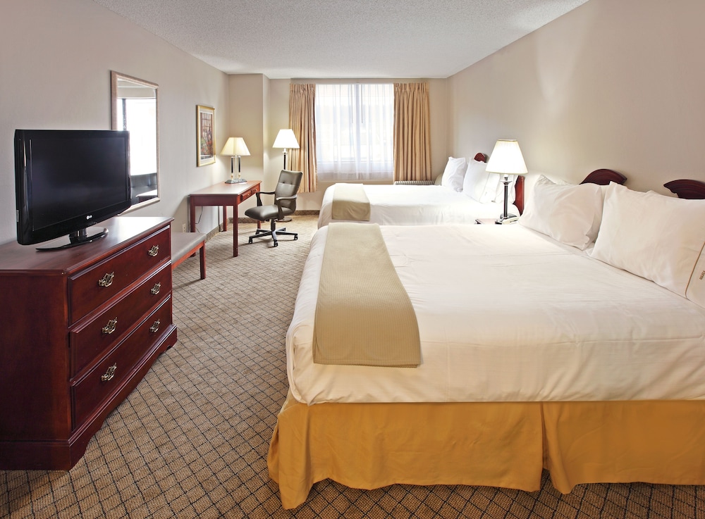 holiday inn express hotel and suites camden by ihg