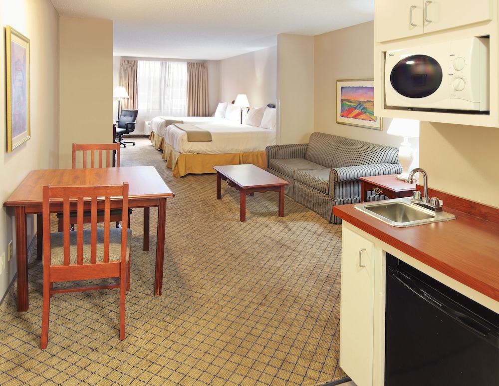 holiday inn express hotel and suites camden by ihg