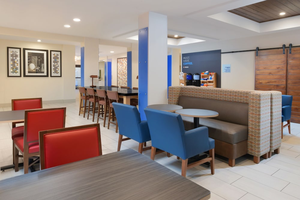 holiday inn express hotel and suites camden by ihg