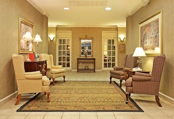 Holiday Inn Express Hotel & Suites Camden By Ihg,El Dorado>>Camden,3 star