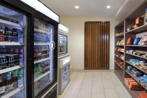 holiday inn express hotel and suites camden by ihg