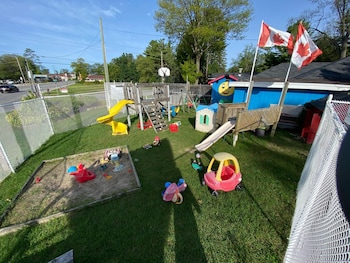 wasaga beach inn and cottages