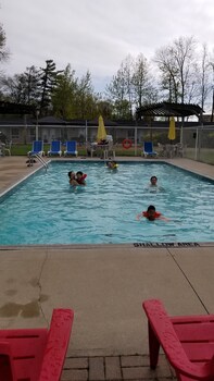 wasaga beach inn and cottages