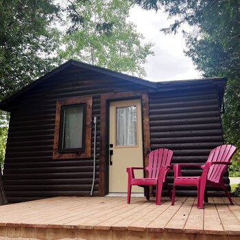 Red Bay Lodge,,3 star