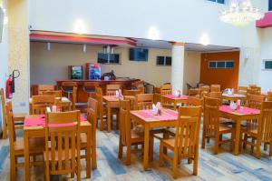red ruby hotel