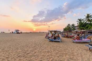 international beach hotel and restaurant