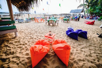 international beach hotel and restaurant