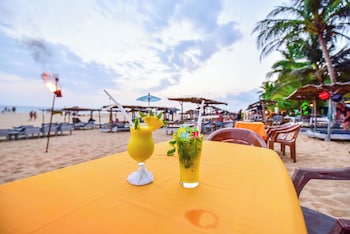international beach hotel and restaurant