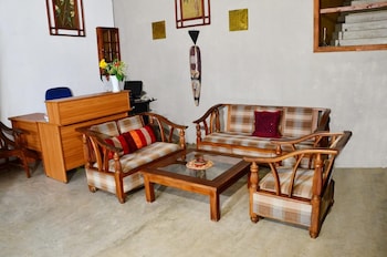 deer point hotel kandy