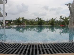hotel east lagoon