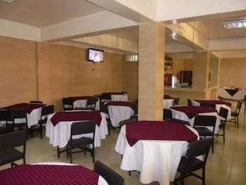 Park Road Hotel,Eastleigh>>Nairobi,2 star