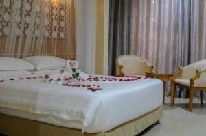 saab royale hotel