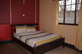 Cosy Garden Guest House,Near Kisumu Impala Sanctuary,3 star