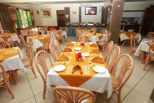 jambo village hotel
