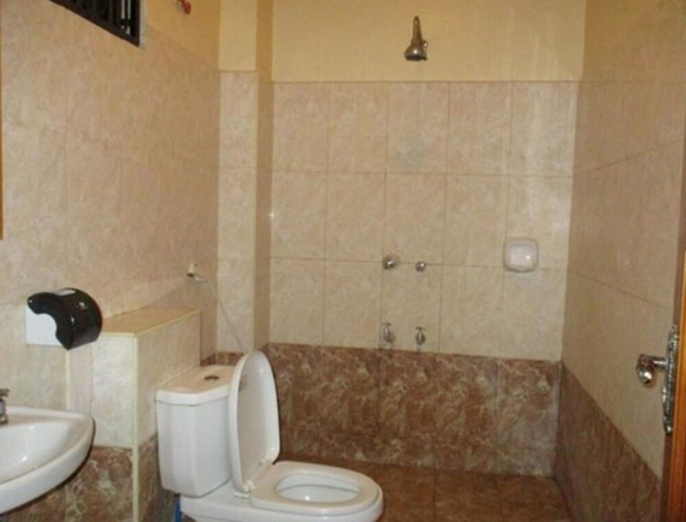 jambo village hotel
