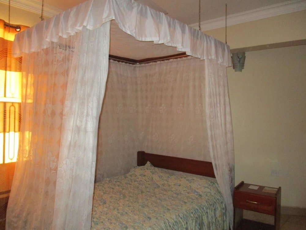 jambo village hotel