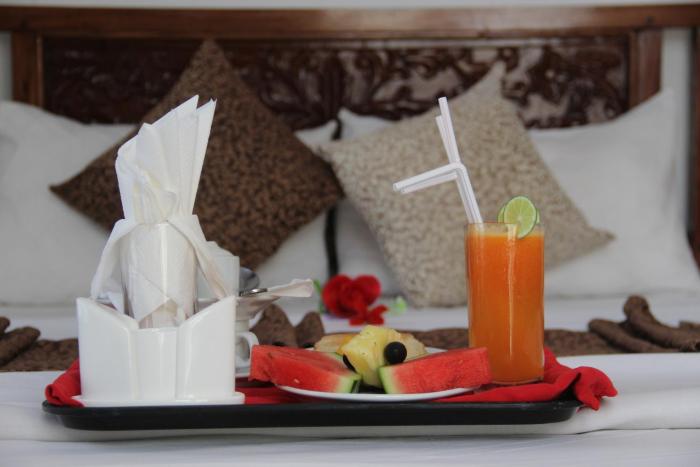 al minar hotel