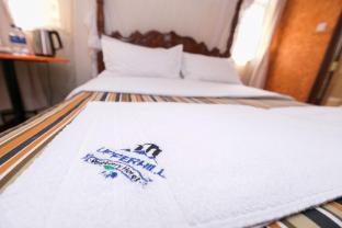 upperhill blueberry hotel