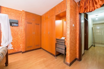 upperhill blueberry hotel