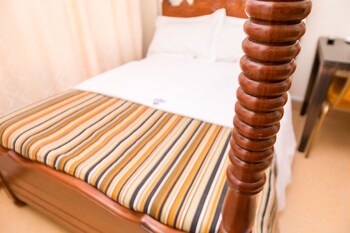 upperhill blueberry hotel